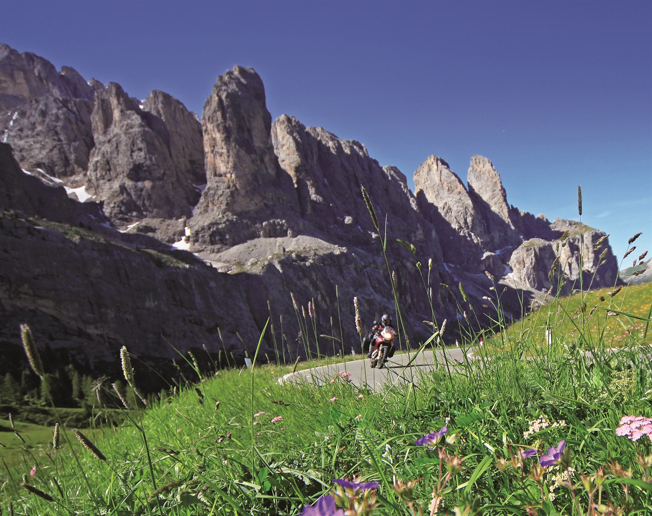 Motorradfahren in den Dolomiten