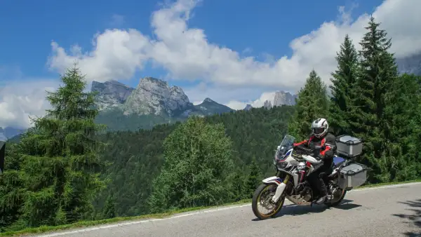 Duran, Passo
